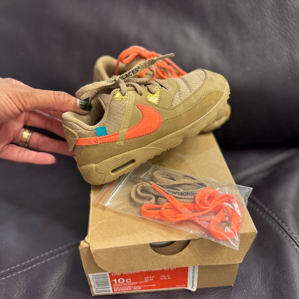 The 10:NIKE AIR MAX 90 BT desert ore off white toddler 10 c